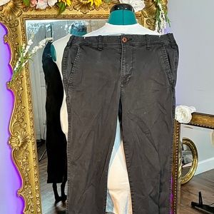 Hollister Super Skinny Chino Advance Stretch in Black